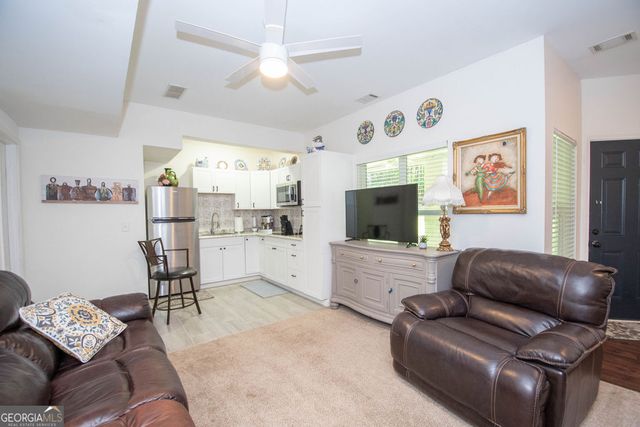 115 Hazelridge Lane, Sharpsburg, GA 30277