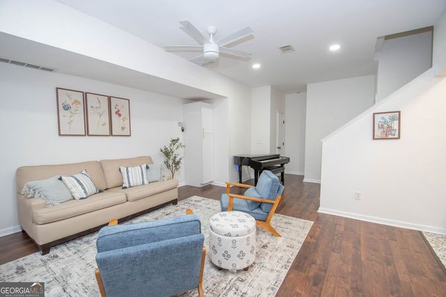 115 Hazelridge Lane, Sharpsburg, GA 30277