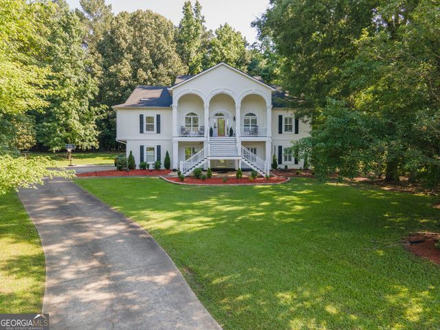 115 Hazelridge Lane, Sharpsburg, GA 30277