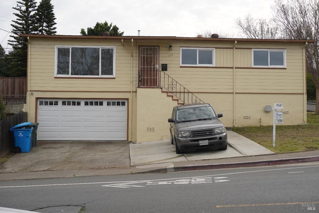 1115 Sereno Dr, Vallejo, CA 94589