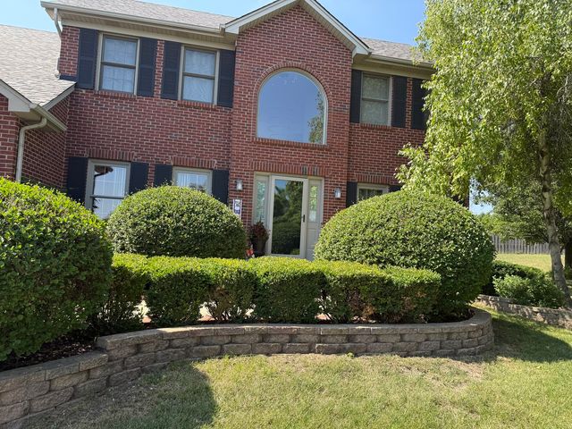 720 Kendridge Court, Aurora, IL 60502