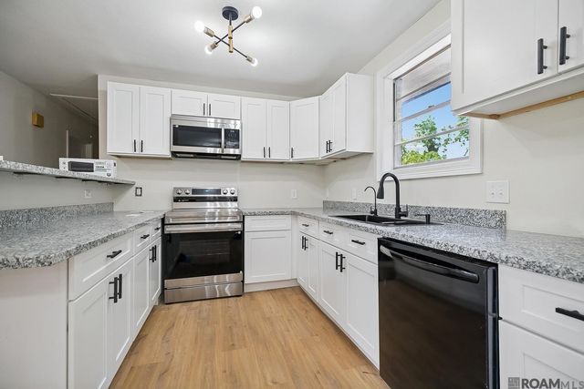 10087 Alpha Dr, Baton Rouge, LA 70814