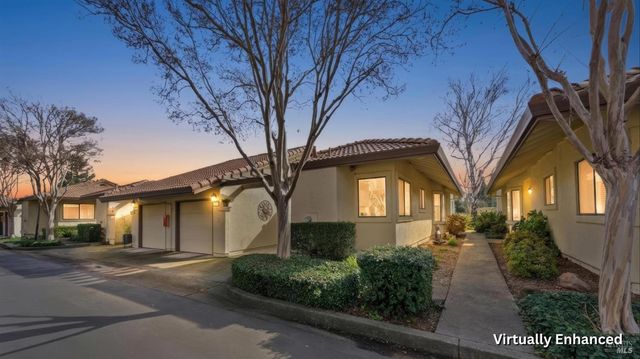 77 Fountain Grove Cir, Napa, CA 94558