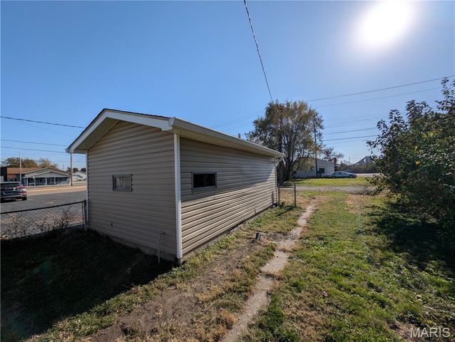 2712 Lincoln Avenue, Granite City, IL 62040