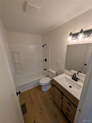 2712 Lincoln Avenue, Granite City, IL 62040