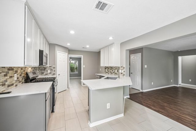 4519 Bridgestone Point Drive, Spring, TX 77388