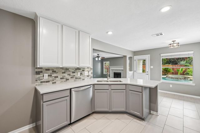 4519 Bridgestone Point Drive, Spring, TX 77388