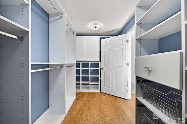 2323 Manor Grove Drive 5, Chesterfield, MO 63017