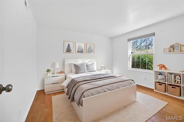 2323 Manor Grove Drive 5, Chesterfield, MO 63017