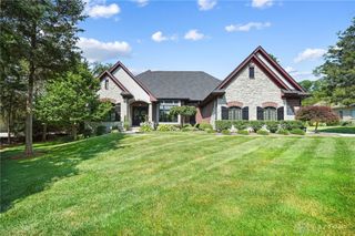 7921 Locust Grove Court, Springboro, OH 45066