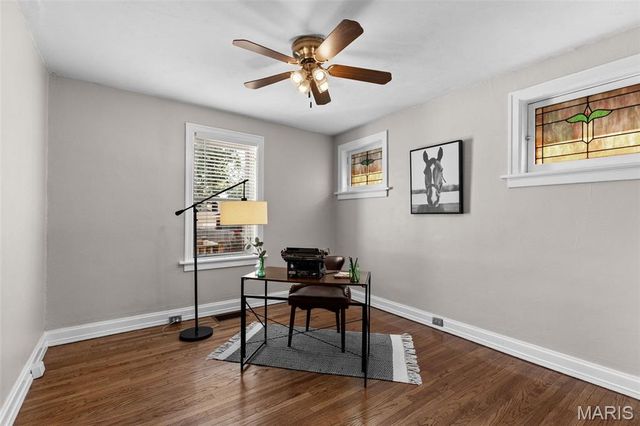 5733 Finkman Street, St Louis, MO 63109
