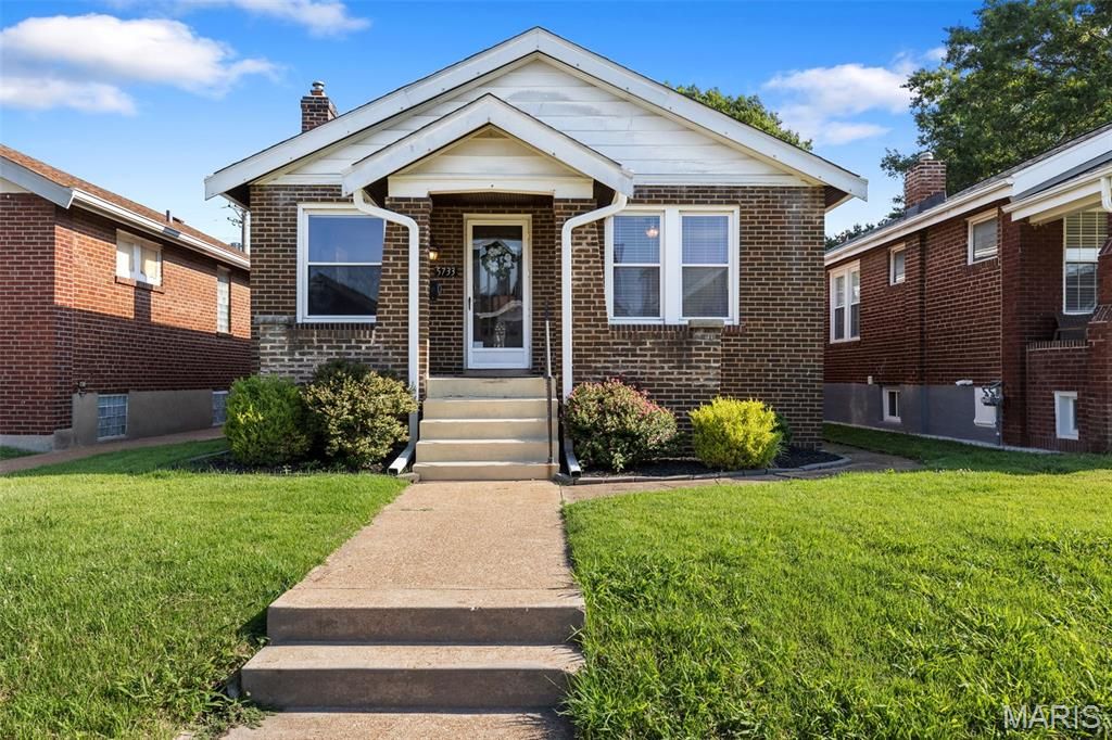 5733 Finkman Street, St Louis, MO 63109