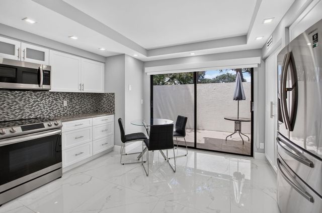 7338 CLUNIE Place 13702, Delray Beach, FL 33446