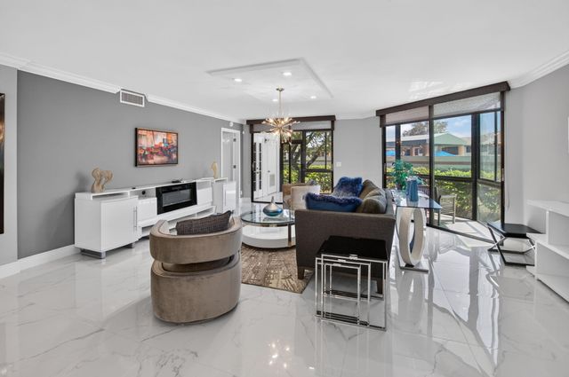 7338 CLUNIE Place 13702, Delray Beach, FL 33446