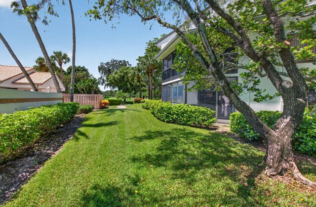 7338 CLUNIE Place 13702, Delray Beach, FL 33446