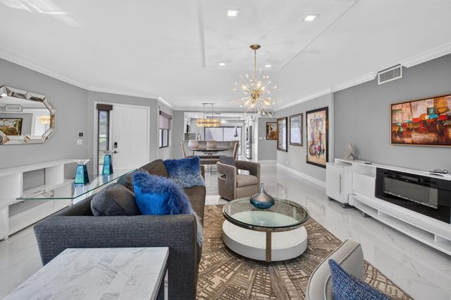 7338 CLUNIE Place 13702, Delray Beach, FL 33446