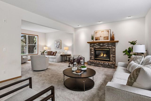 20562 Juno Trail, Lakeville, MN 55044