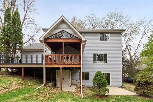 20562 Juno Trail, Lakeville, MN 55044