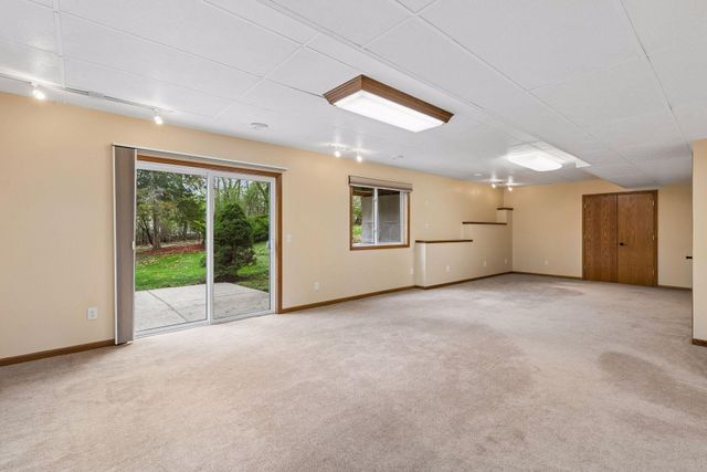 20562 Juno Trail, Lakeville, MN 55044