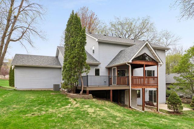 20562 Juno Trail, Lakeville, MN 55044