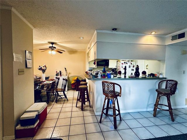 8350 SAVANNAH TRACE CIRCLE 201, Tampa, FL 33615