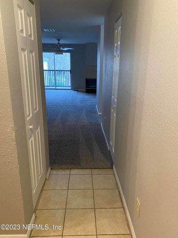 29 ARBOR CLUB Drive 212, Ponte Vedra Beach, FL 32082