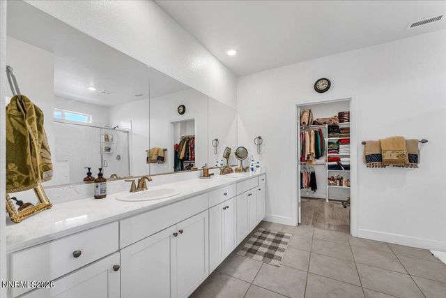 2178 Neuer Drive, Sparks, NV 89436