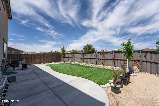2178 Neuer Drive, Sparks, NV 89436