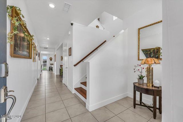2178 Neuer Drive, Sparks, NV 89436