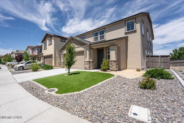 2178 Neuer Drive, Sparks, NV 89436