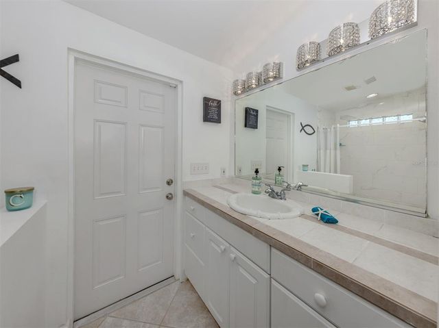 8132 COCO SOLO AVENUE, North Port, FL 34287