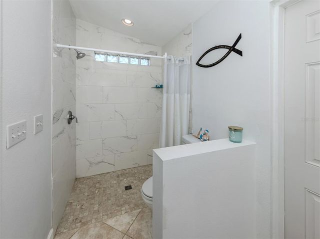 8132 COCO SOLO AVENUE, North Port, FL 34287
