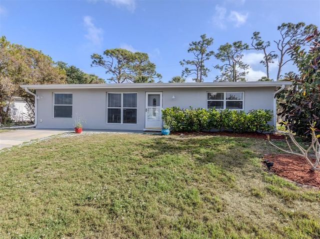 8132 COCO SOLO AVENUE, North Port, FL 34287