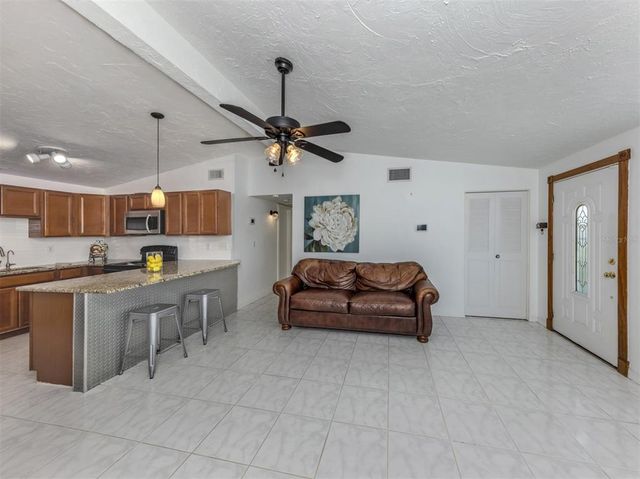 8132 COCO SOLO AVENUE, North Port, FL 34287