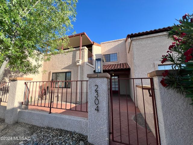 2304 W Paseo Cielo, Tucson, AZ 85742