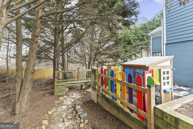 4542 Amysaye Walk NW, Acworth, GA 30101