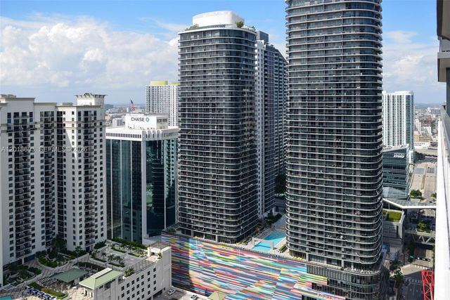 1000 Brickell Plaza 2910, Miami, FL 33131