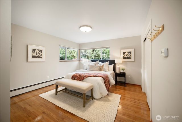 11411 Clovercrest Drive SW, Lakewood, WA 98499