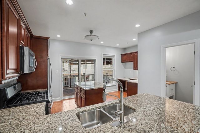 44 Uxor Way, South Side, PA 15203