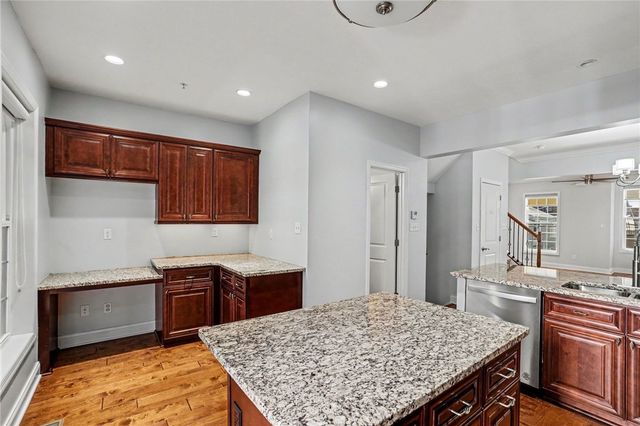 44 Uxor Way, South Side, PA 15203