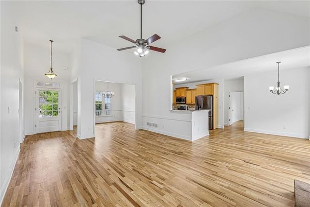 7125 Creek Ridge, Gainesville, GA 30506