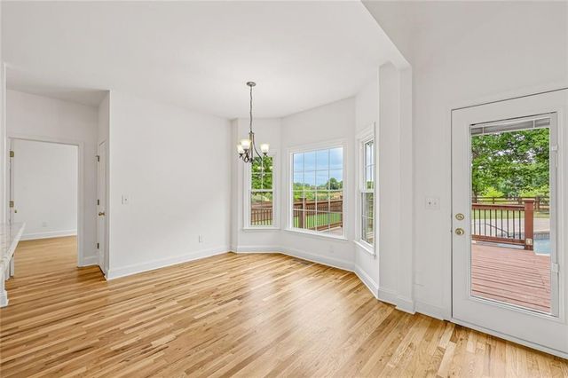 7125 Creek Ridge, Gainesville, GA 30506
