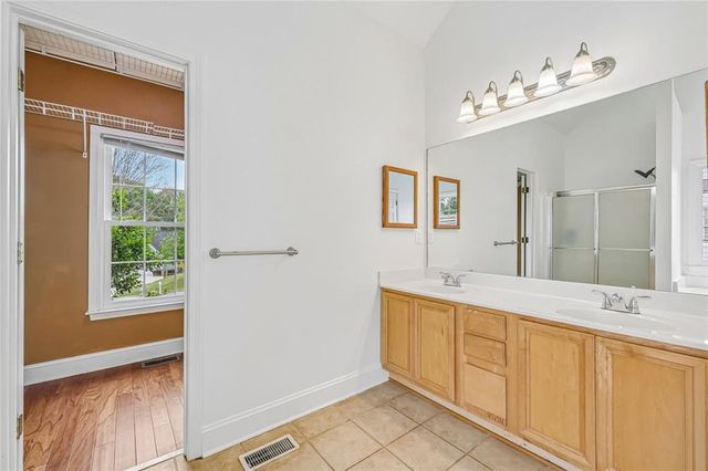 7125 Creek Ridge, Gainesville, GA 30506
