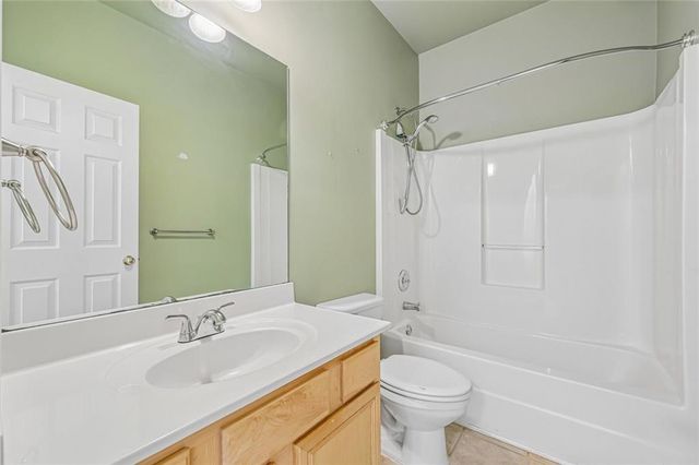 7125 Creek Ridge, Gainesville, GA 30506