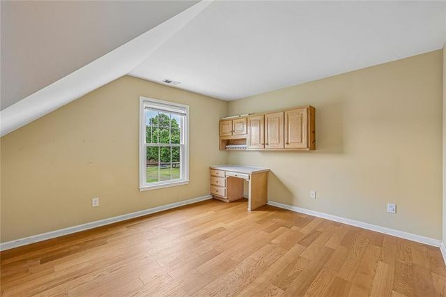 7125 Creek Ridge, Gainesville, GA 30506