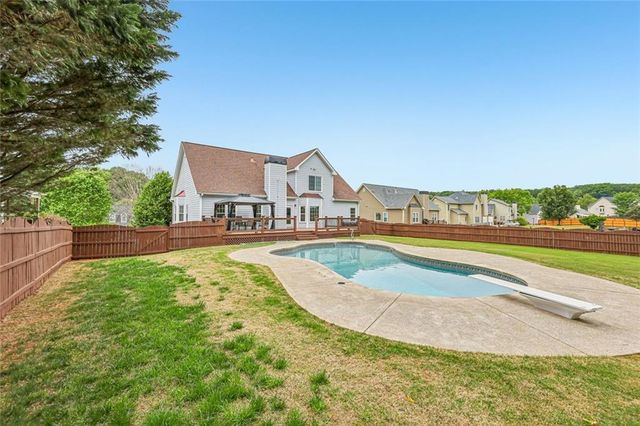 7125 Creek Ridge, Gainesville, GA 30506