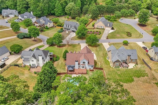 7125 Creek Ridge, Gainesville, GA 30506