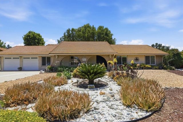 17531 Calle Del Corral, Riverside, CA 92504