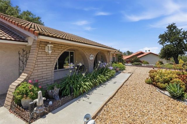17531 Calle Del Corral, Riverside, CA 92504