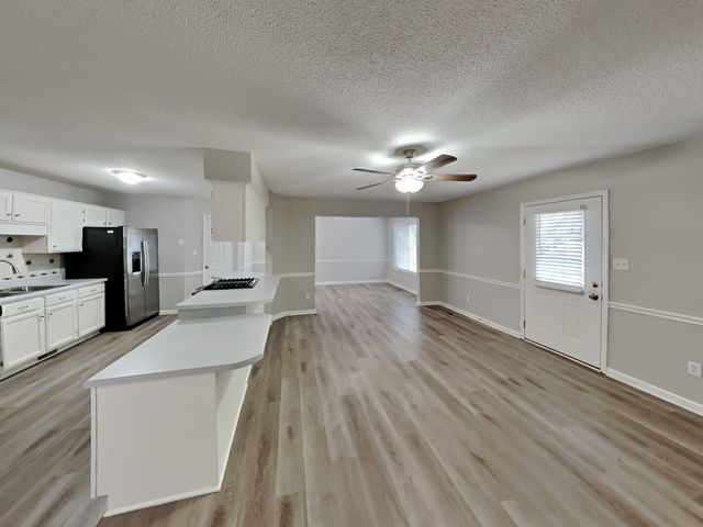 437 Bradford Cir, Columbia, TN 38401